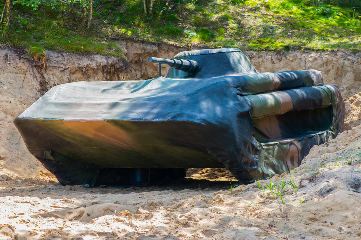 BWP-1 ARMOURED PERSONNEL CARRIER INFLATABLE DECOY